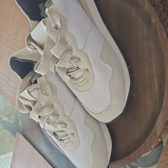 P448 Sneakers
